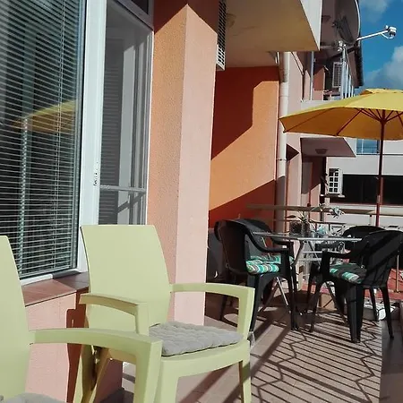 Apartment Titata Pomorie
